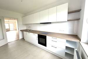 SONNENGLÜCK: Stilvolle 3-Zimmer-Wohnung mit Balkon in Neureut zur Vermietung – Die vollständige Adresse der Immobilie erhältst du vom Anbieter., 76149 Neureut, Karlsruhe – Vorschaubild 10