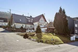 Eigenheim oder Renditeobjekt - Zentrale Wohnlage in Siegen - Seelbach mit bis zu 3 Wohneinheiten – Die vollständige Adresse der Immobilie erhältst du vom Anbieter., 57072 Seelbach, Siegen – Vorschaubild 26
