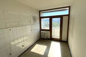 FREI! 2-Zimmerwohnung mit zwei Balkonen und TG-Stellplatz in zentraler Lage von Durlach – Die vollständige Adresse der Immobilie erhältst du vom Anbieter., 76227 Durlach, Karlsruhe – Vorschaubild 7