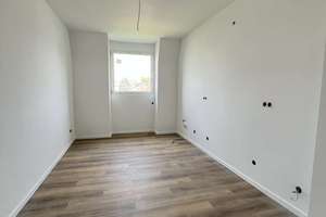 Erstbezug nach energieeffizienter Kernsanierung / Fußbodenheizung /2,5 Zimmer/ Gartennutzung/Küche – Die vollständige Adresse der Immobilie erhältst du vom Anbieter., 45147 Holsterhausen, Essen – Vorschaubild 6