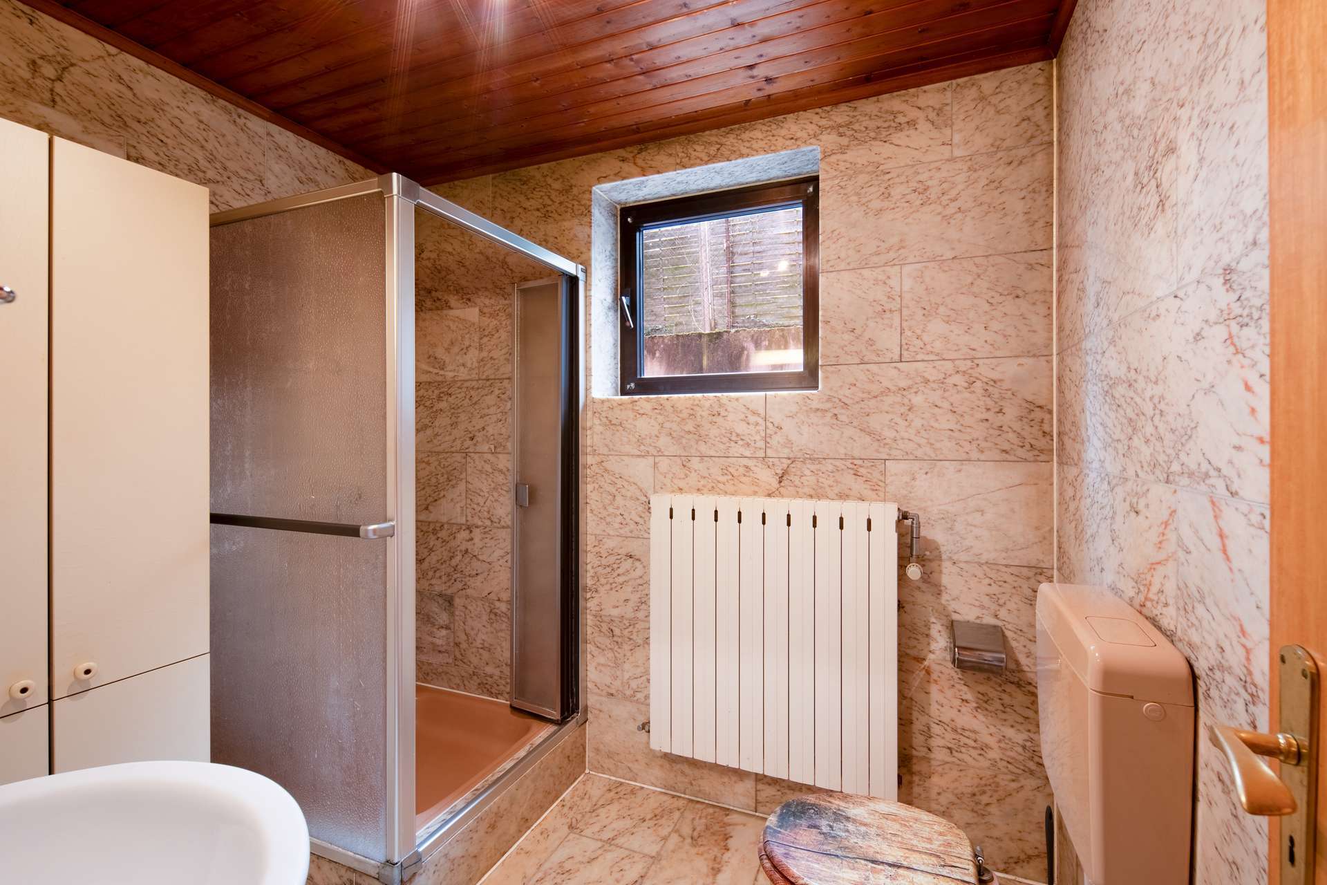 Immobilie in Saulheim - Seltene Gelegenheit!  2-3 Familienhaus mit großem Grundstück und idyllischem Garten - Bild 16