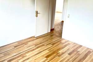 Köln Eil: 3 Zimmer, Balkon, Gäste WC und Stellplatz in bester Aufteilung  – Leostr. 21, 51145 Eil, Köln – Vorschaubild 7