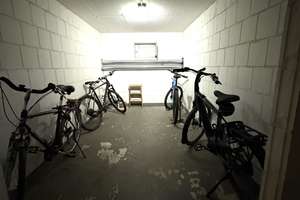 Zentrale 2,5-Zimmer-Wohnung mit eigenem Garten, Terrasse, Garage und Stellplatz in Neukirchen-Vluyn – Feldstraße 13a, 47506 Neukirchen-Vluyn – Vorschaubild 3