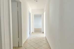 City, Enz & Innenstadt - gepflegte 2-Zimmer-Wohnung mit Balkon - ideal für Singles oder Pärchen – Pforzheim – Vorschaubild 5