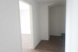 Faszinierende Aussicht - 2 Zimmer Wohnung elbnah – Elbvillenweg 5E, 1139 Dresden – Vorschaubild 3