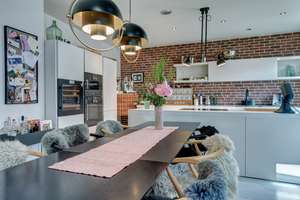 Penthouse-Maisonette-Wohnung mit Dachterrasse in Neuenheim – Die vollständige Adresse der Immobilie erhältst du vom Anbieter., 69120 Neuenheim, Heidelberg – Vorschaubild 2