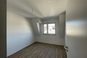 Helle attraktive 5-Zimmer-DG-Wohnung mit EBK und Loggia – Die vollständige Adresse der Immobilie erhältst du vom Anbieter., 49074 Innenstadt, Osnabrück – Vorschaubild 13