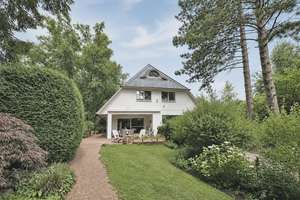 Architektenhaus auf großem Grundstück – Die vollständige Adresse der Immobilie erhältst du vom Anbieter., 22359 Volksdorf, Hamburg – Vorschaubild 23