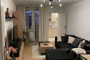 2 Zimmer in Schwabingen. Eigentumswohnung mit Balkon und Küche