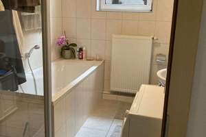 Top vermietetes 2-FH mit Gewerbeeinheit und weiterem Ausbaupotential für Wohnungen im Dach – Die vollständige Adresse der Immobilie erhältst du vom Anbieter., 91744 Weiltingen – Vorschaubild 8