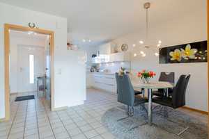 Geesthacht: Attraktive Doppelhaushälfte mit Vollkeller, Carport und sonniger Süd-West-Terrasse! – Herzogtum Lauenburg (Kreis) – Vorschaubild 20
