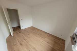 MG Giesenkirchen 3 Zimmer,Garage,Gäste WC,Bad mit Badewanne und Dusche,Saniert – Mönchengladbach – Vorschaubild 10