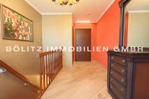 Rudow: 300 m² Bungalow mit Indoorpool & viel Raum auf großem Grundstück mit Baupotenzial in 2. Reihe – Die vollständige Adresse der Immobilie erhältst du vom Anbieter., 12357 Rudow, Berlin – Vorschaubild 6