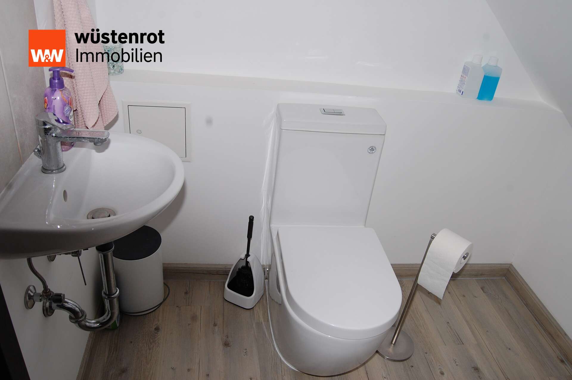 Immobilie in Parkstetten - Wohnen mit Garten: Modernisierte Doppelhaushälfte in Parkstetten - Bild 10