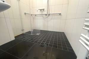 Barrierefreier modernisierter Bungalow mit Wintergarten in Nürnberg-Langwasser! – Die vollständige Adresse der Immobilie erhältst du vom Anbieter., 90473 Langwasser Südost, Nürnberg – Vorschaubild 32
