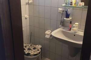Kapitalanlage mit Potenzial: 2 bestehende Wohneinheiten auf ca. 100m2 I Teilbar I 2 Stellplätze – 65929 Höchst, Frankfurt am Main – Vorschaubild 12