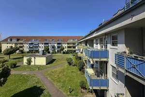 Erbbaurecht: Bezugsfreie 3-Zimmer-Wohnung mit Loggia und TG-Stellplatz in Köln-Sürth – Die vollständige Adresse der Immobilie erhältst du vom Anbieter., 50999 Sürth, Köln – Vorschaubild 12