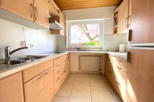 Helles Reiheneckhaus mit viel Platzangebot, Garten und Garage in gewachsenem Wohngebiet von Freiberg – Ludwigsburg (Kreis) – Vorschaubild 8