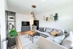 West- Modern Apartment for Students & Young Professionals