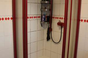 Geräumige 3ZKB Dachgeschosswohnung inkl. Einbauküche und Gartenmitbenutzung – Scheidter Straße 82, 66125 Dudweiler (Ortsteil), Saarbrücken – Vorschaubild 18