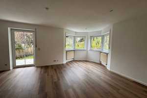 Attraktive Doppelhaushälfte mit Dachstudio in bevorzugter Lage – Rottal-Inn (Kreis) – Vorschaubild 8