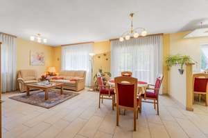 Sonniges Landhaus mit weitläufigem Garten – Die vollständige Adresse der Immobilie erhältst du vom Anbieter., 81249 Lochhausen, München – Vorschaubild 9