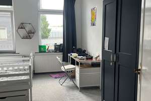 Geräumige 4-Zimmer-Altbauwohnung (90 m²) in zentraler Lage – ab 15.08.2026 zu vermieten – Die vollständige Adresse der Immobilie erhältst du vom Anbieter., 42659 Solingen-Mitte, Solingen – Vorschaubild 6