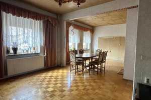 Zuhause selbst gestalten: Modernisierungsbedürftiges Zweifamilienhaus mit großem Potenzial – Leipzig (Kreis) – Vorschaubild 5