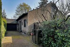 Freistehendes Einfamilienhaus mit Keller & Garage I Südgarten – Die vollständige Adresse der Immobilie erhältst du vom Anbieter., 47802 Verberg, Krefeld – Vorschaubild 2