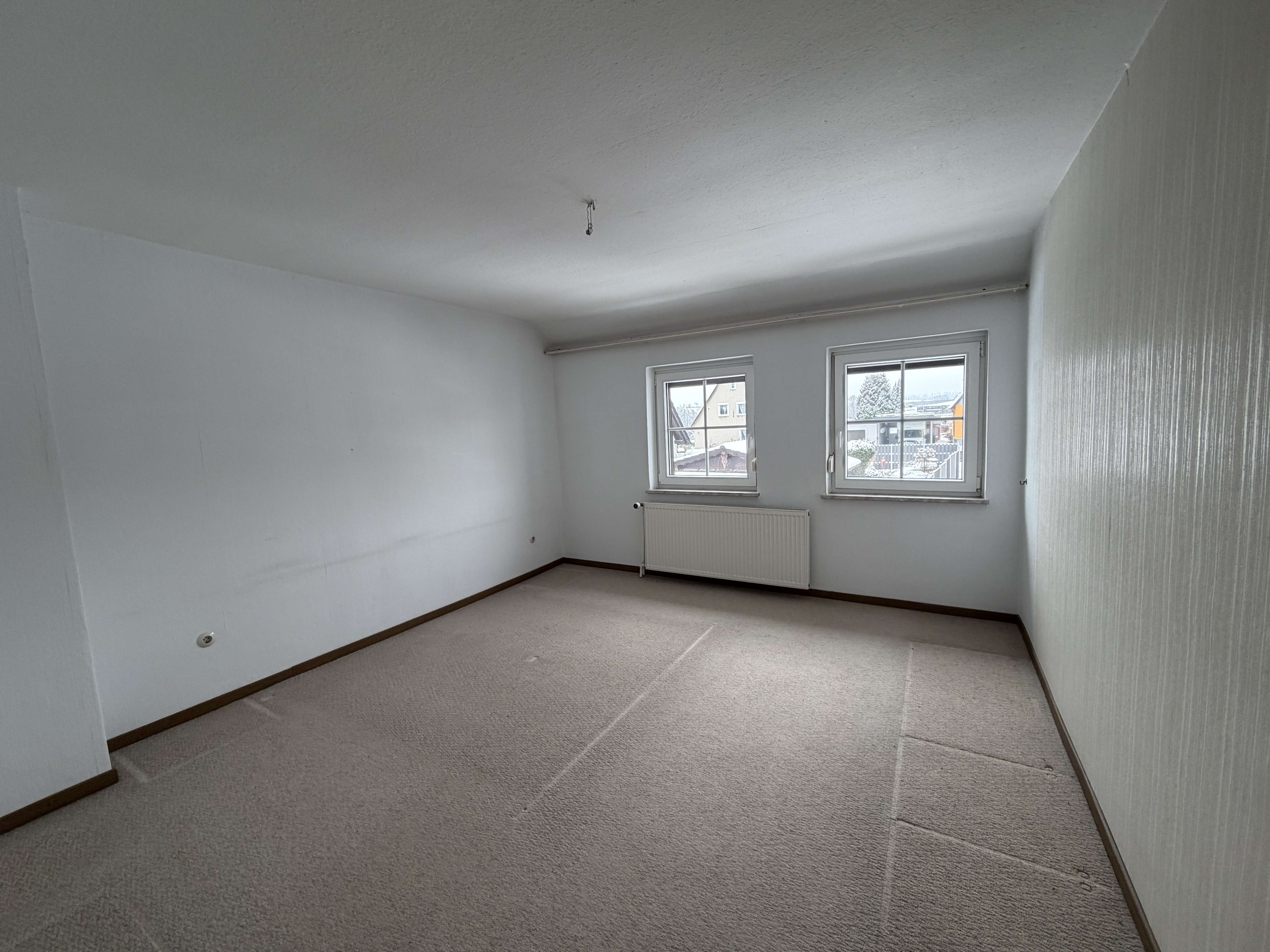 Immobilie in Bad Gandersheim - Gemütliches Reihenendhaus mit neuer Gas-Zentralheizung und Garage in Bad Gandersheim - Bild 6