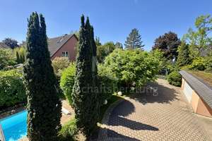 Kirchrode: 
Mediterrane Stadtvilla mit Pool auf einem Traumgrundstück – Die vollständige Adresse der Immobilie erhältst du vom Anbieter., 30559 Kirchrode, Hannover – Vorschaubild 12