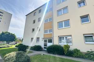 ** PROVISIONSFREI ! ** 4- Raum- ETW in D- Lörick, Niederdonker Str. 39 mit Balkon, ab sofort frei ! – Niederdonker Straße 39, 40547 Lörick, Düsseldorf – Vorschaubild 3
