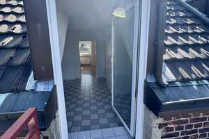 Kernsanierte 3-Zimmer-DG-Wohnung mit Wohnküche, neuer EBK und Sonnenterrasse in Eller – 40229 Eller, Düsseldorf – Vorschaubild 13