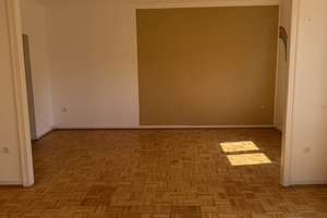 Große 2 Zimmer Wohnung mit kleinem Balkon in direkter Nähe zum Innenhafen – Die vollständige Adresse der Immobilie erhältst du vom Anbieter., 47051 Altstadt, Duisburg – Vorschaubild 3