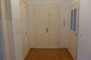 Vergoldeter Pfauenstuck - Ansprechende Wohnung in Dresdner Elbnähe! – Weimarische Straße 1, 1127 Pieschen-Süd, Dresden – Vorschaubild 12