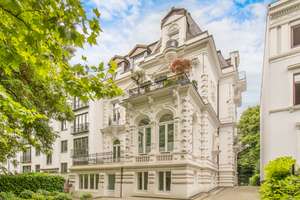 Lichtdurchflutete Endetagenwohnung in Top Lage!