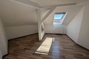 +++NEU!+TRAUMWOHNUNG+4-R. DG-WOHNUNG+OFFENE KÜCHE+WOZI. MIT LOGGIA+++ – Riebeckstr.  32, 4317 Reudnitz-Thonberg, Leipzig – Vorschaubild 9