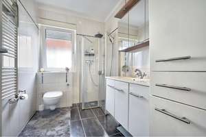 Saarn. Balkon. Hochparterre. – Attraktive 2-Zimmer-Wohnung – 45481 Saarn, Mülheim an der Ruhr – Vorschaubild 6