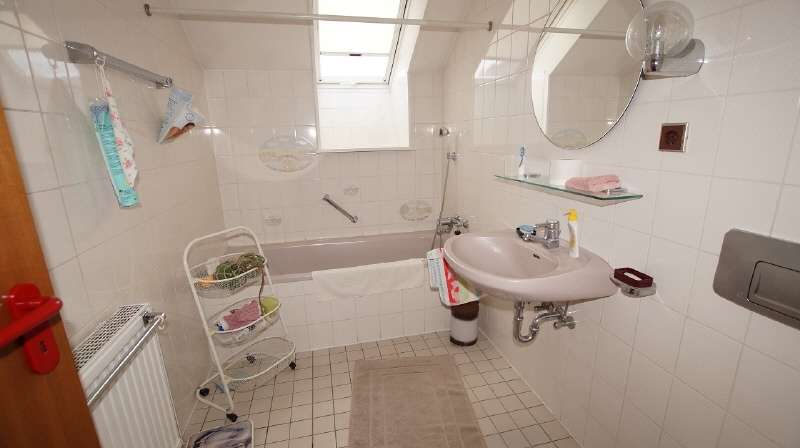 Immobilie in Hunderdorf - Kurzfristig beziehbares Einfamilienhaus in Hunderdorf - Bild 8