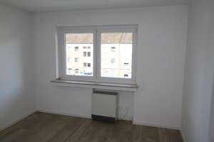 Helle Wohnung mit Tageslichtbad und Balkon – Westring 29, 46242 Stadtmitte, Bottrop – Vorschaubild 4