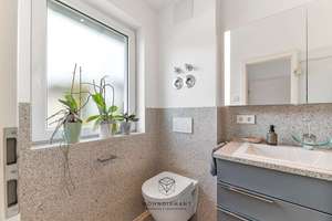 🌿 Einmalige Maisonette-WHG mit Wohlfühlgarantie – exklusives Wohnen mit Blick ins Grüne 🌿 – Die vollständige Adresse der Immobilie erhältst du vom Anbieter., 70188 Uhlandshöhe, Stuttgart – Vorschaubild 12