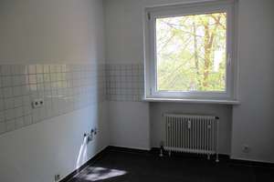 Helle 3-Zimmer-Maisonette-Wohnung mit Balkon* – Hans-Böckler-Ring 32, 38228 Lebenstedt, Salzgitter – Vorschaubild 4