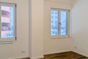 HOMESK - Direkt an der Havel: 4-Zimmer-EG-Wohnung mit Garten, Terrasse und Wasserblick – Parkstraße 11, 13585 Hakenfelde, Berlin – Vorschaubild 11
