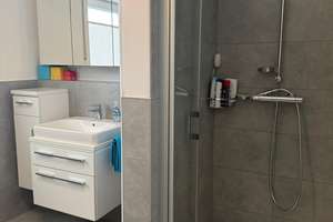 Schnuckeliges Einfamilienhaus mit Doppelgarage und kleinem Garten in Schwandorf – Die vollständige Adresse der Immobilie erhältst du vom Anbieter., 92421 Schwandorf – Vorschaubild 23