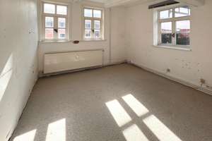 Imposantes Fachwerkhaus in Sattenhausen, Gemeinde Gleichen, frei und sofort verfügbar – Die vollständige Adresse der Immobilie erhältst du vom Anbieter., 37130 Gleichen – Vorschaubild 19