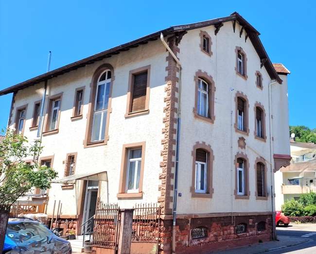 Charmante Maisonettewohnung mit Potenzial !, Südliche Weinstraße Kreis – Bild 1