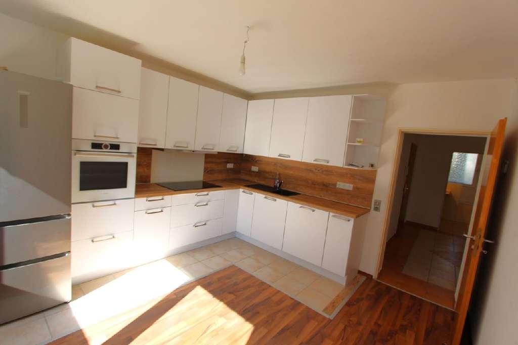 Immobilie in Obertshausen - albero:) Attraktive 3-Zimmer-Wohnung im ruhigen Umfeld mit viel Grün - Bild 2