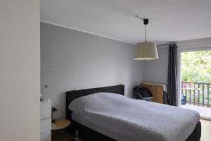 Helle und uninahe 3-Zimmer-Wohnung mit Balkon im 3. OG in Wuppertal-Elberfeld – Markgrafenstraße 8, 42119 Elberfeld, Wuppertal – Vorschaubild 5