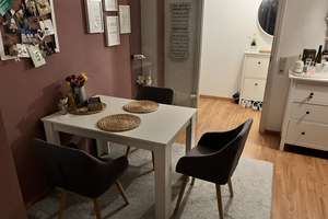 Schöne & ruhige 3-Zimmerwohnung im Lukas-Carré in Köln Neu-Ehrenfeld – Lukasstraße 12b, 50823 Neuehrenfeld, Köln – Vorschaubild 1
