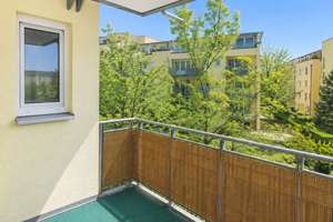 Ab November bezugsfrei: 2-Zimmer-Wohnung mit Balkon, Aufzug & TG-Stellplatz in Halle-Wörmlitz – 6128 Böllberg/Wörmlitz, Halle (Saale) – Vorschaubild 2